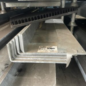 latei 90x90x3 l 1000mm tv
